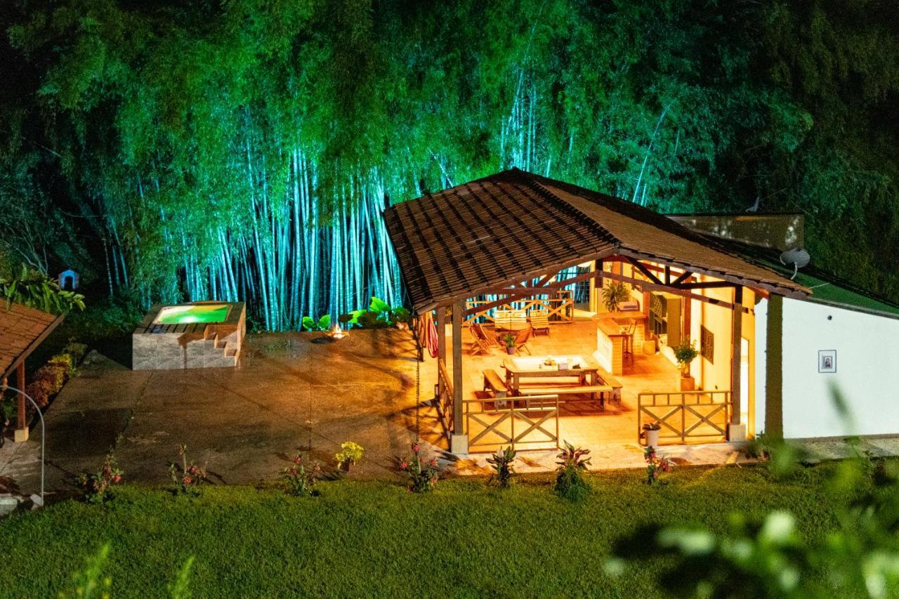 Agradable Cabana Cafetera Con Jacuzzi A 12 Min Del Centro De Pereira Bagian luar foto