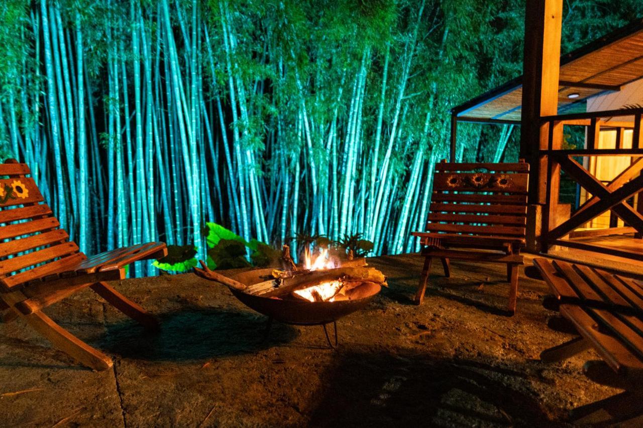 Agradable Cabana Cafetera Con Jacuzzi A 12 Min Del Centro De Pereira Bagian luar foto